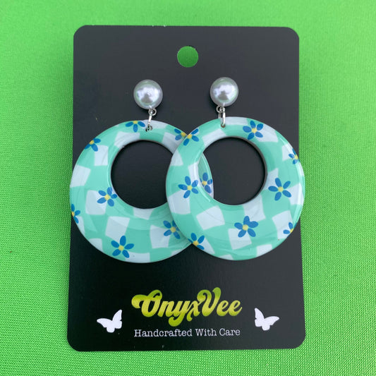 Retro Breeze Blooms Hoop Earrings