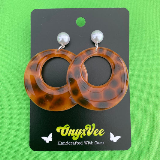 Classic Chic Tortoise Hoop Earrings